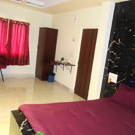 Hotel Hcb Brahmapur エクステリア 写真