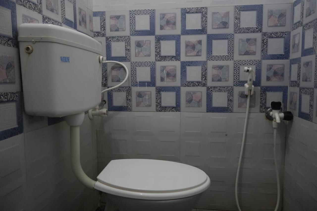 Hotel Hcb Brahmapur エクステリア 写真