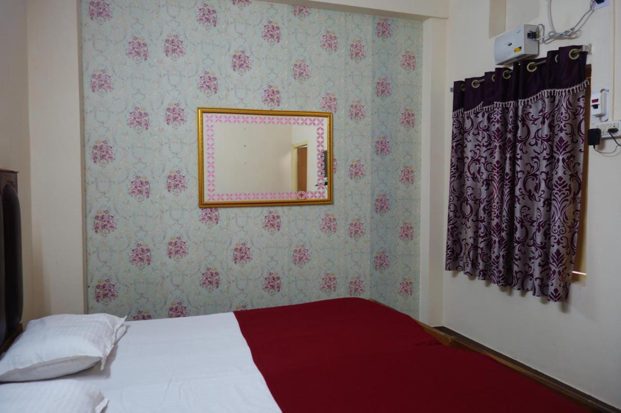 Hotel Hcb Brahmapur エクステリア 写真