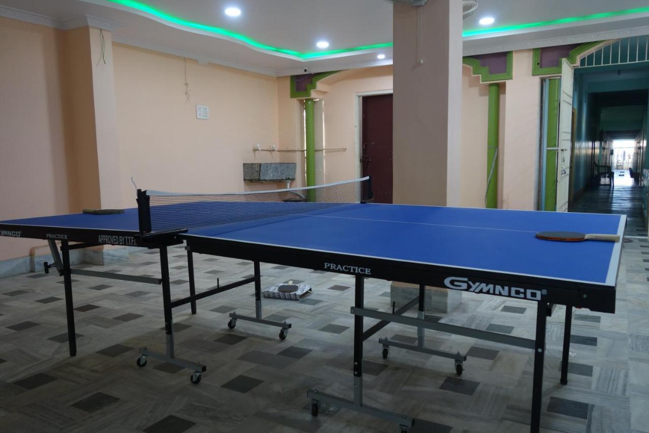 Hotel Hcb Brahmapur エクステリア 写真
