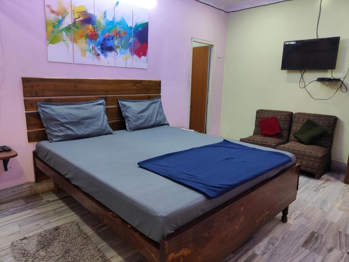 Hotel Hcb Brahmapur エクステリア 写真