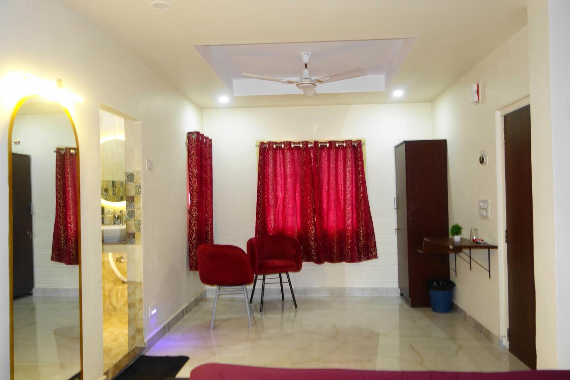 Hotel Hcb Brahmapur エクステリア 写真