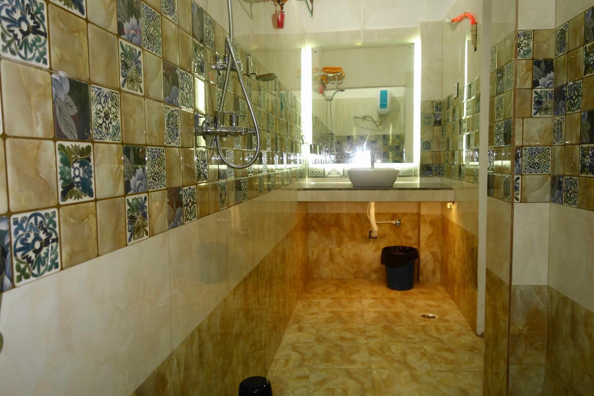 Hotel Hcb Brahmapur エクステリア 写真